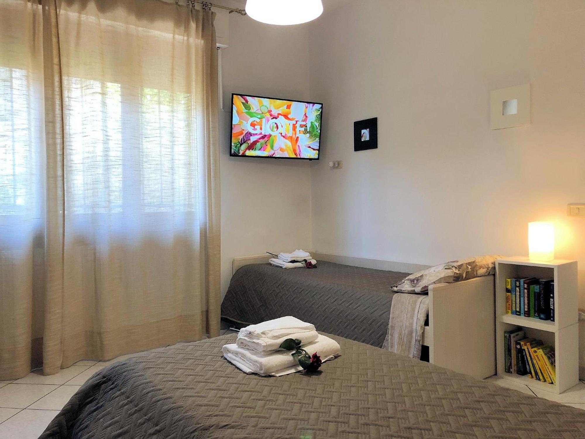 Comfort House Pisa Bagian luar foto