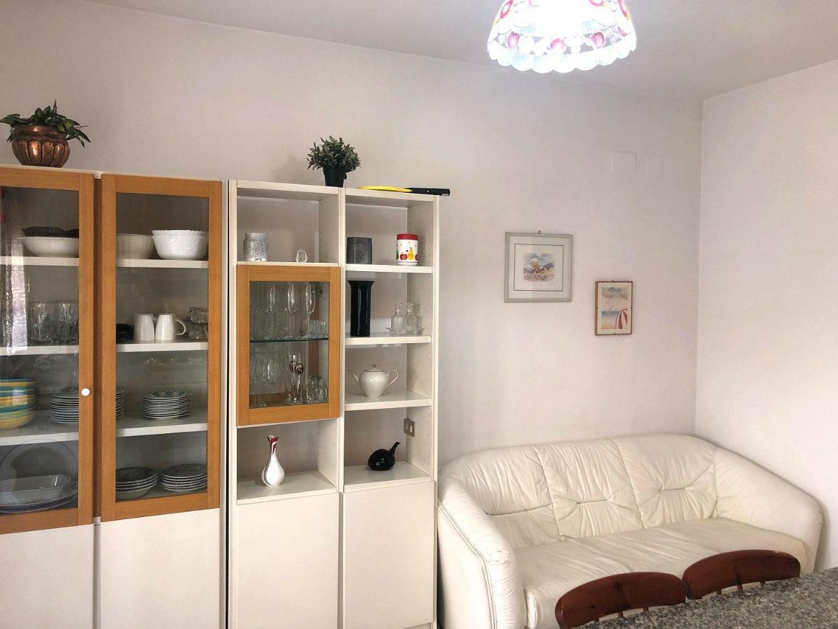 Comfort House Pisa Bagian luar foto